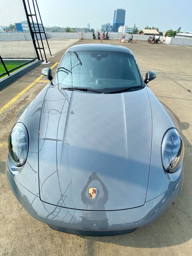 Porsche 911 Carrera - Importir Umum Jakarta 10a